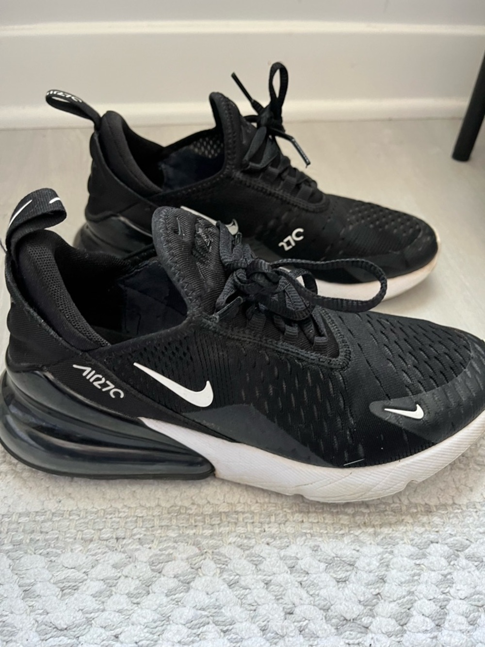 Nike Air Max 270- Kids 5.5/Womens 6.5/7